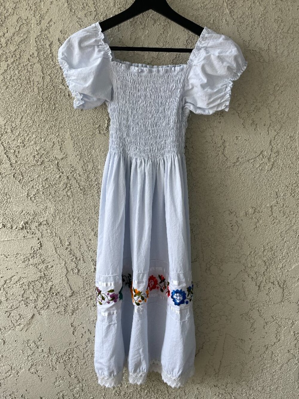 Boho Mexican Artisan Embroidered Blue White Smocked Midi Dress Puff Sleeve XS